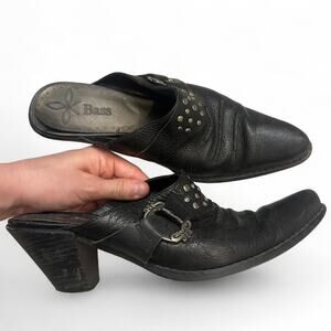 Black leather buckle mules